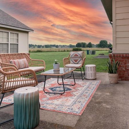 Cottage Getaway - Quiet Cottage Charm Near U Of A Fayetteville Eksteriør billede