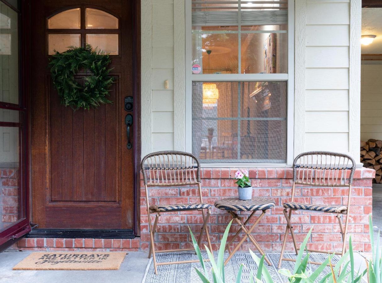 Cottage Getaway - Quiet Cottage Charm Near U Of A Fayetteville Eksteriør billede