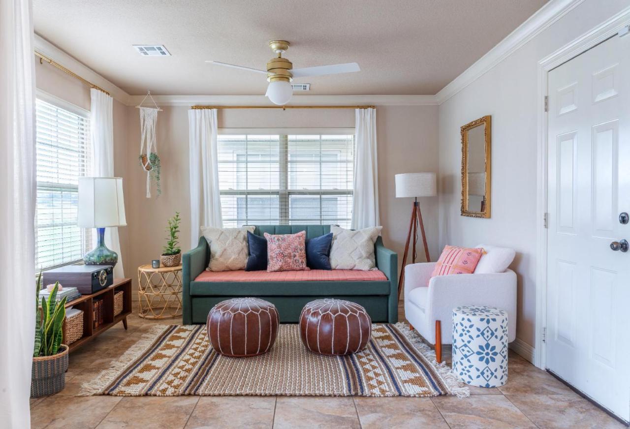 Cottage Getaway - Quiet Cottage Charm Near U Of A Fayetteville Eksteriør billede